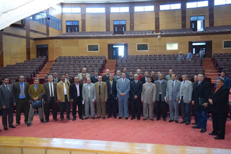 جامعتي سوهاج وجنوب الوادى فى جلسة نقاشية استعدادا لمؤتمر التنمية