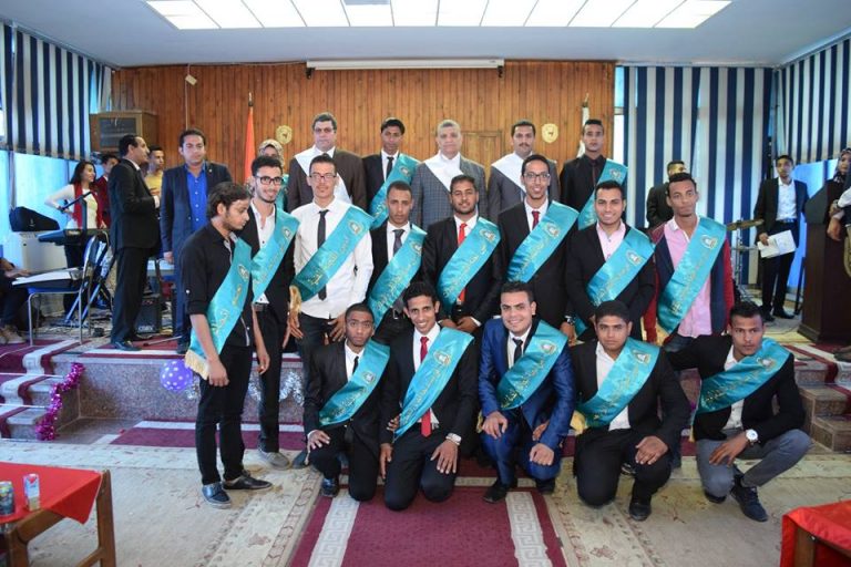 أداب سوهاج تنظم حفل لتنصب اتحاد طلابها.