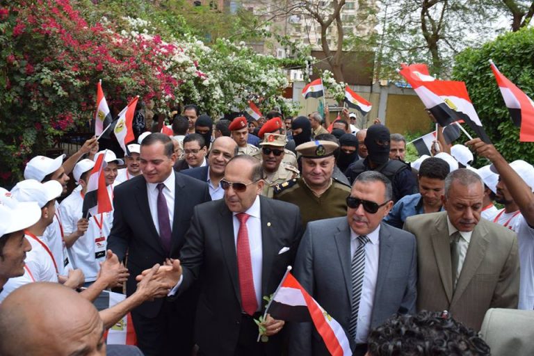 ادارة الجامعة تتابع العملية الانتخابية مع قيادات المحافظة