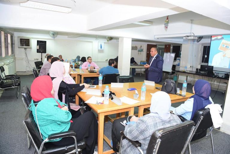 مركز تنمية القدرات بجامعة سوهاج يختتم دورته التدريبية عن استراتيجيات التدريس والتعلم